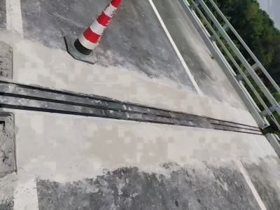 织金伸缩缝更换后浇筑材料快速结构修补料速砼的产品特点及施工流程​